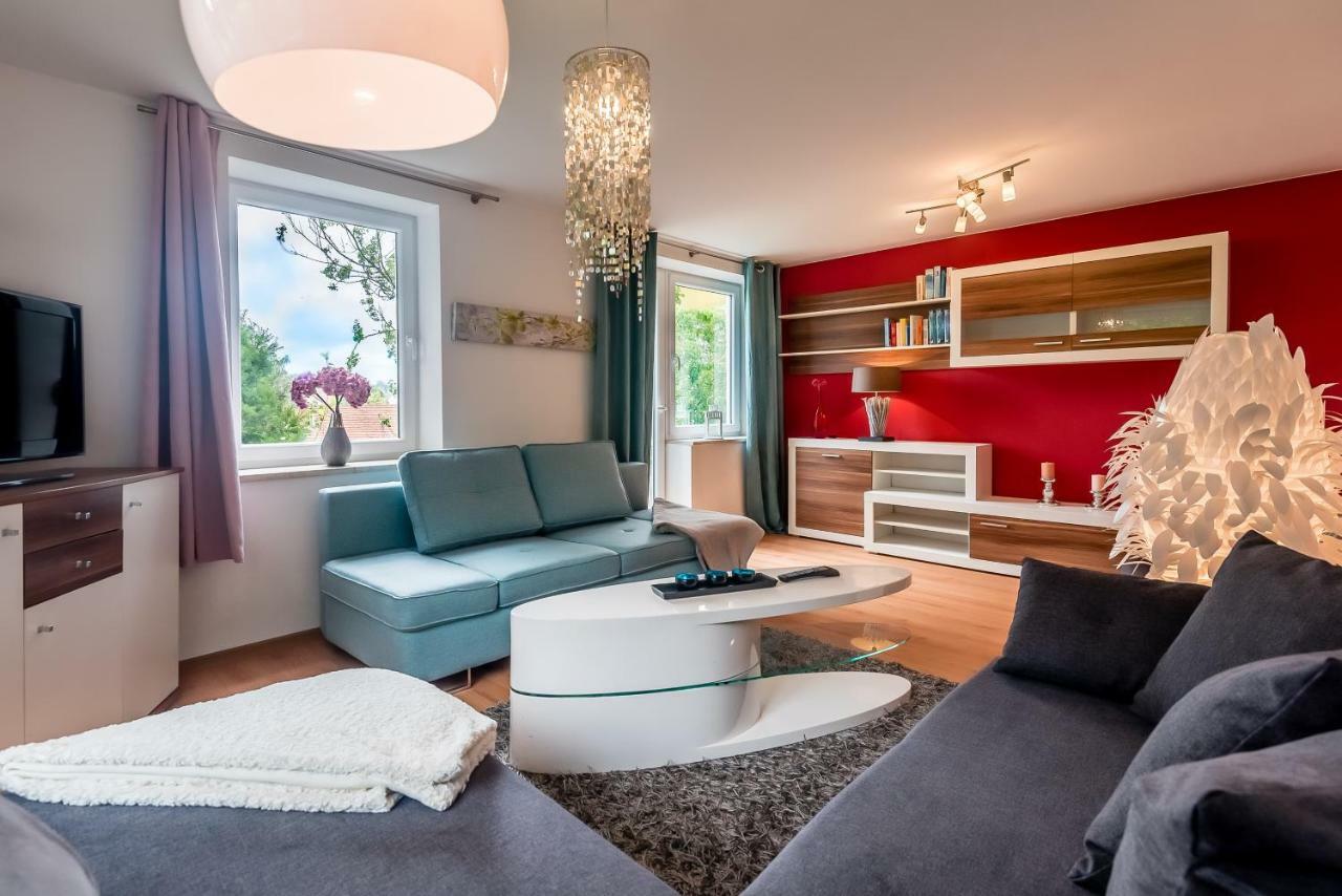 Apartmenthaus Am Erlbach Buch am Erlbach エクステリア 写真