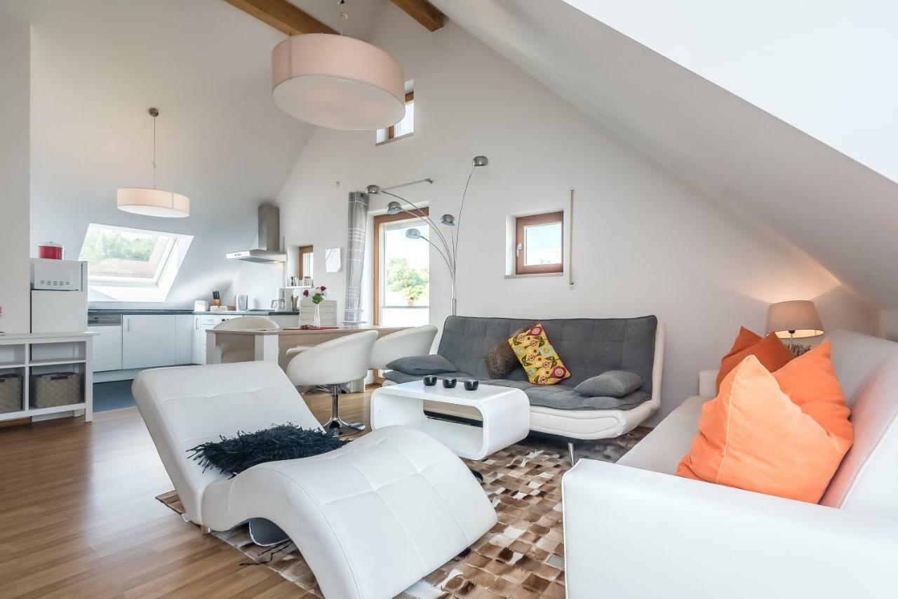 Apartmenthaus Am Erlbach Buch am Erlbach エクステリア 写真