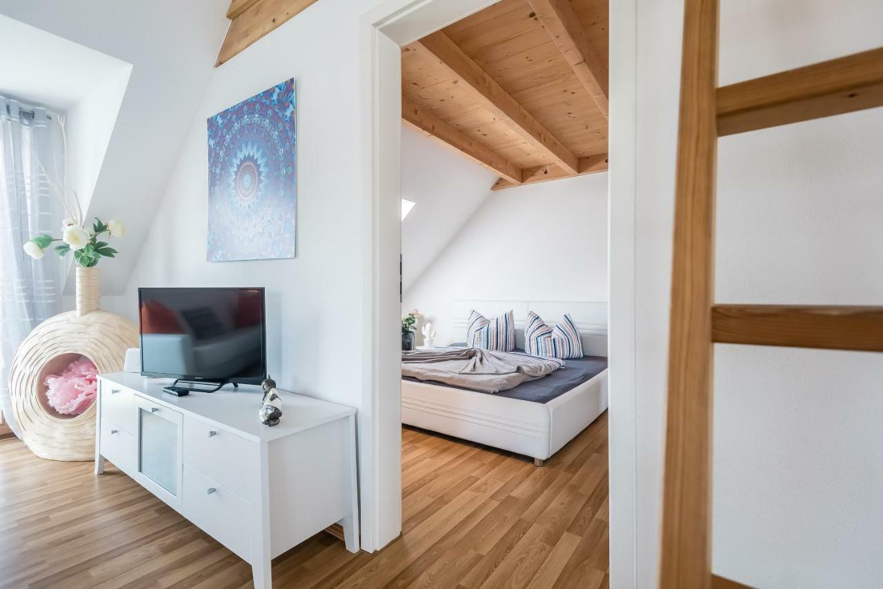 Apartmenthaus Am Erlbach Buch am Erlbach エクステリア 写真