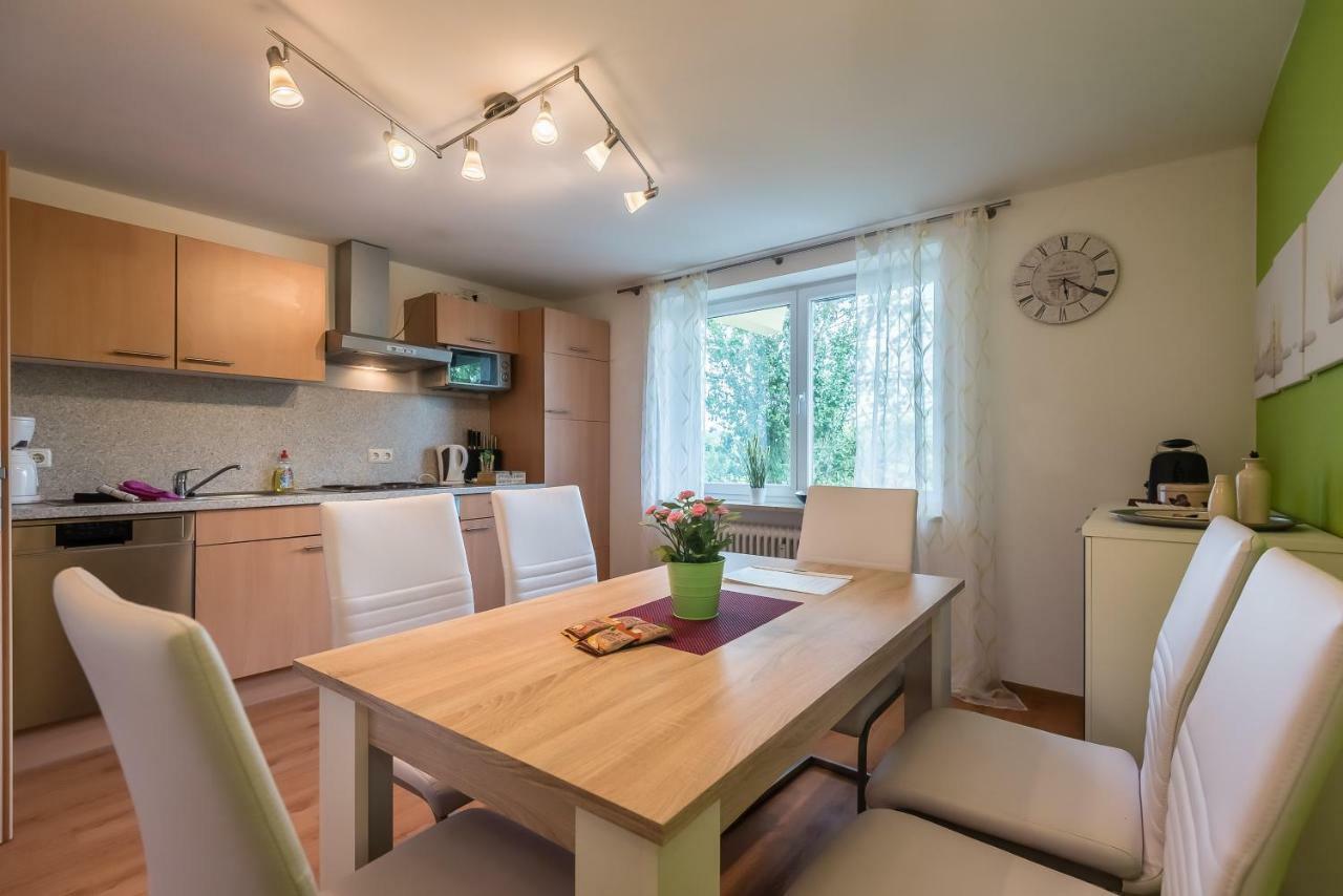 Apartmenthaus Am Erlbach Buch am Erlbach エクステリア 写真