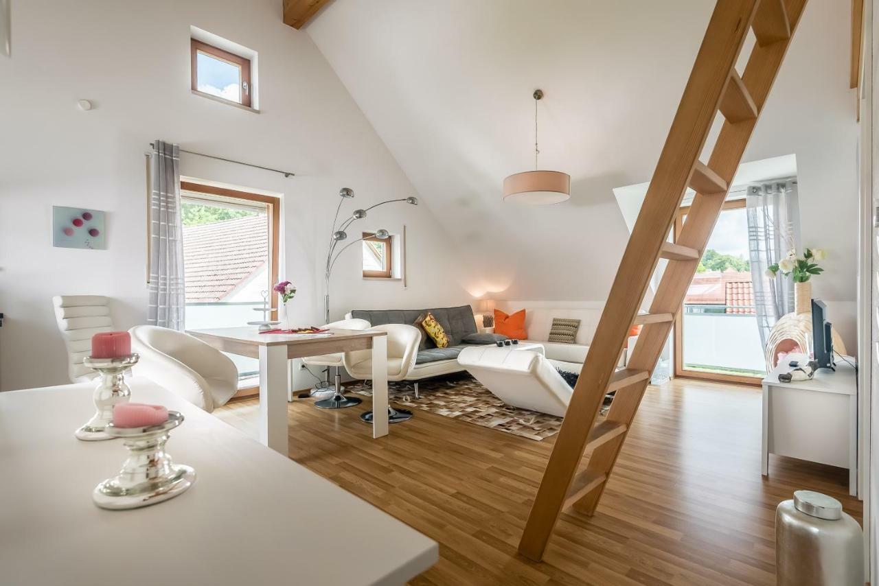 Apartmenthaus Am Erlbach Buch am Erlbach エクステリア 写真