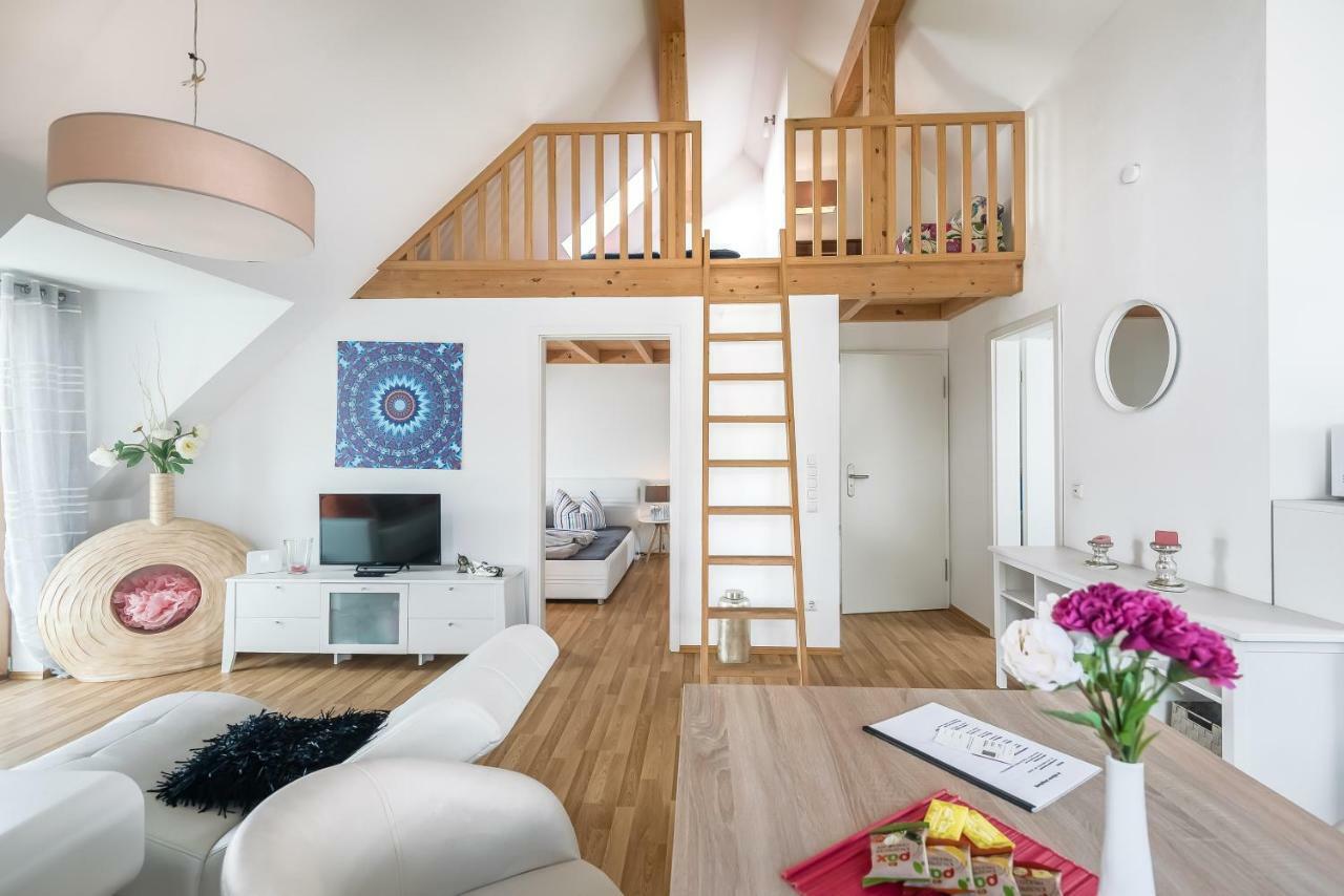 Apartmenthaus Am Erlbach Buch am Erlbach エクステリア 写真